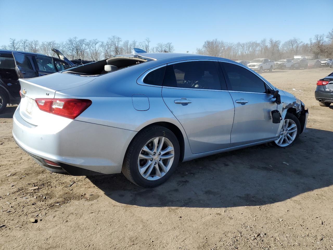 1G1ZD5ST0JF132425 CHEVROLET MALIBU 2018