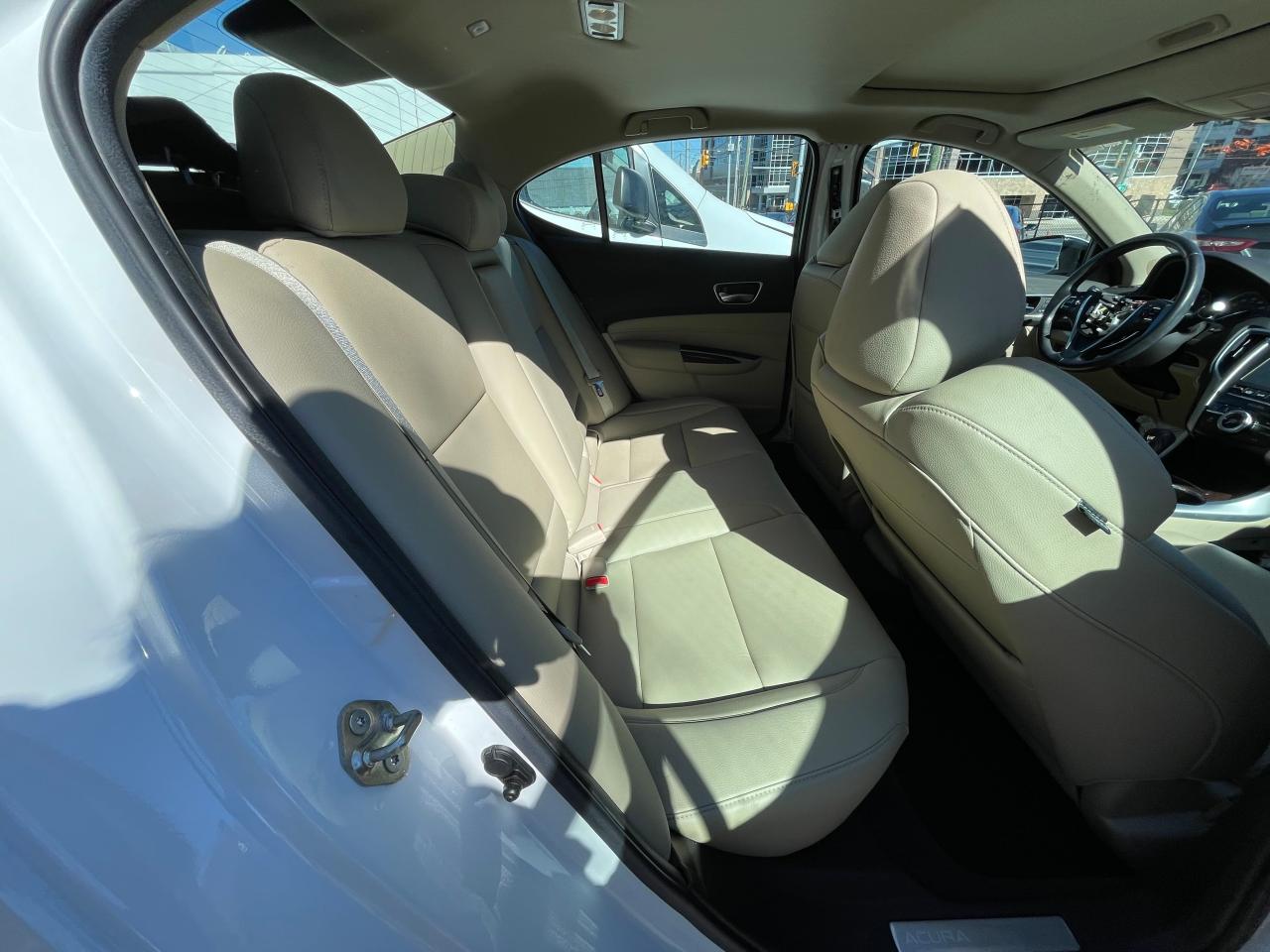 VIN: 19UUB1F37LA001553 2020 ACURA TLX