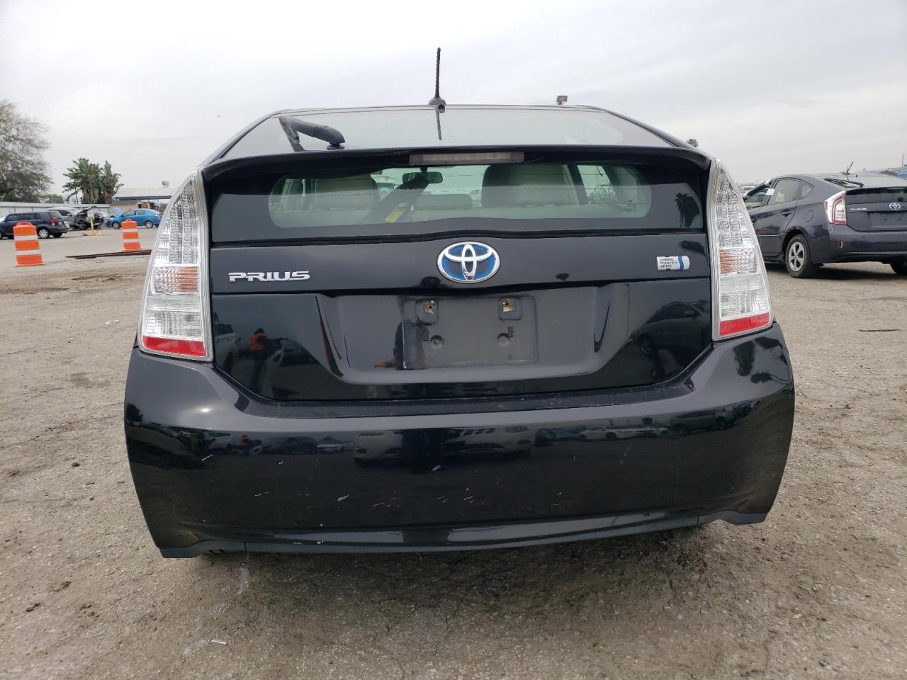 JTDKN3DU0B0260152 2011 Toyota Prius