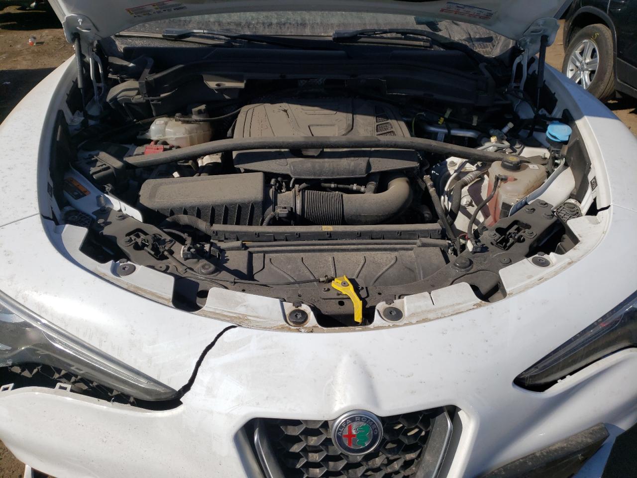 ASFAKPN0J7B73652 2018 Alfa Romeo Stelvio Sport