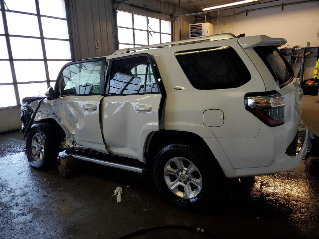 JTEBU5JR1H5425289 TOYOTA 4RUNNER 2017