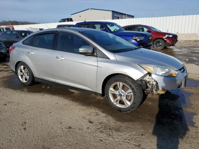 VIN 1FTEX1EP4GFB82323 2014 FORD FOCUS no.4