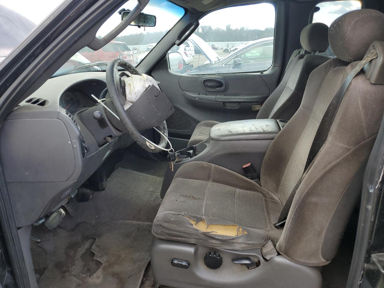 1FTRX17W52NB31028 2002 Ford F150