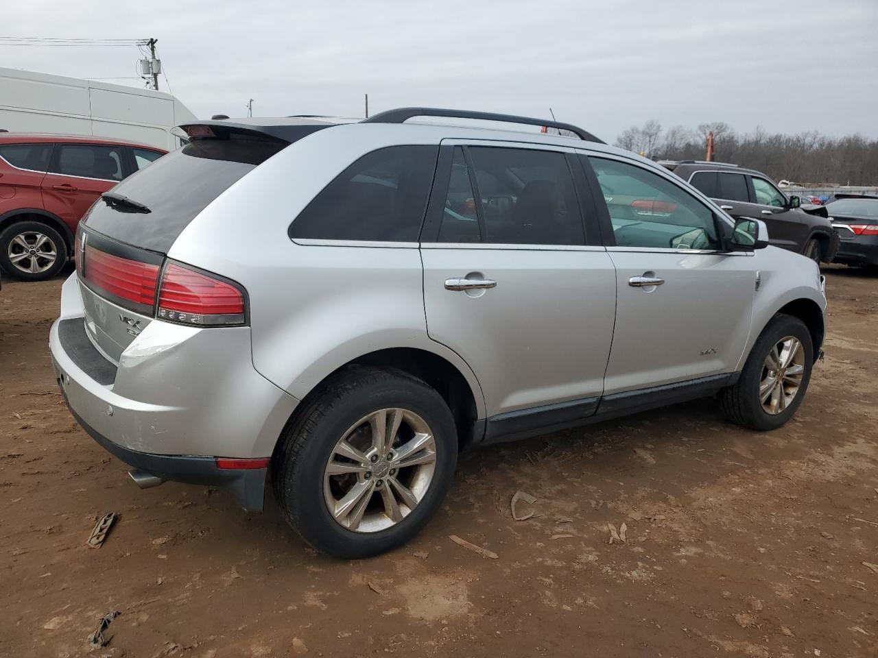 Lot #2404629130 2010 LINCOLN MKX