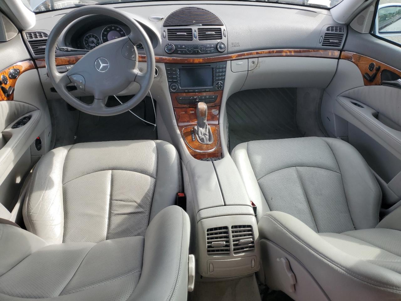 WDBUF65J34A414375 2004 Mercedes-Benz E 320