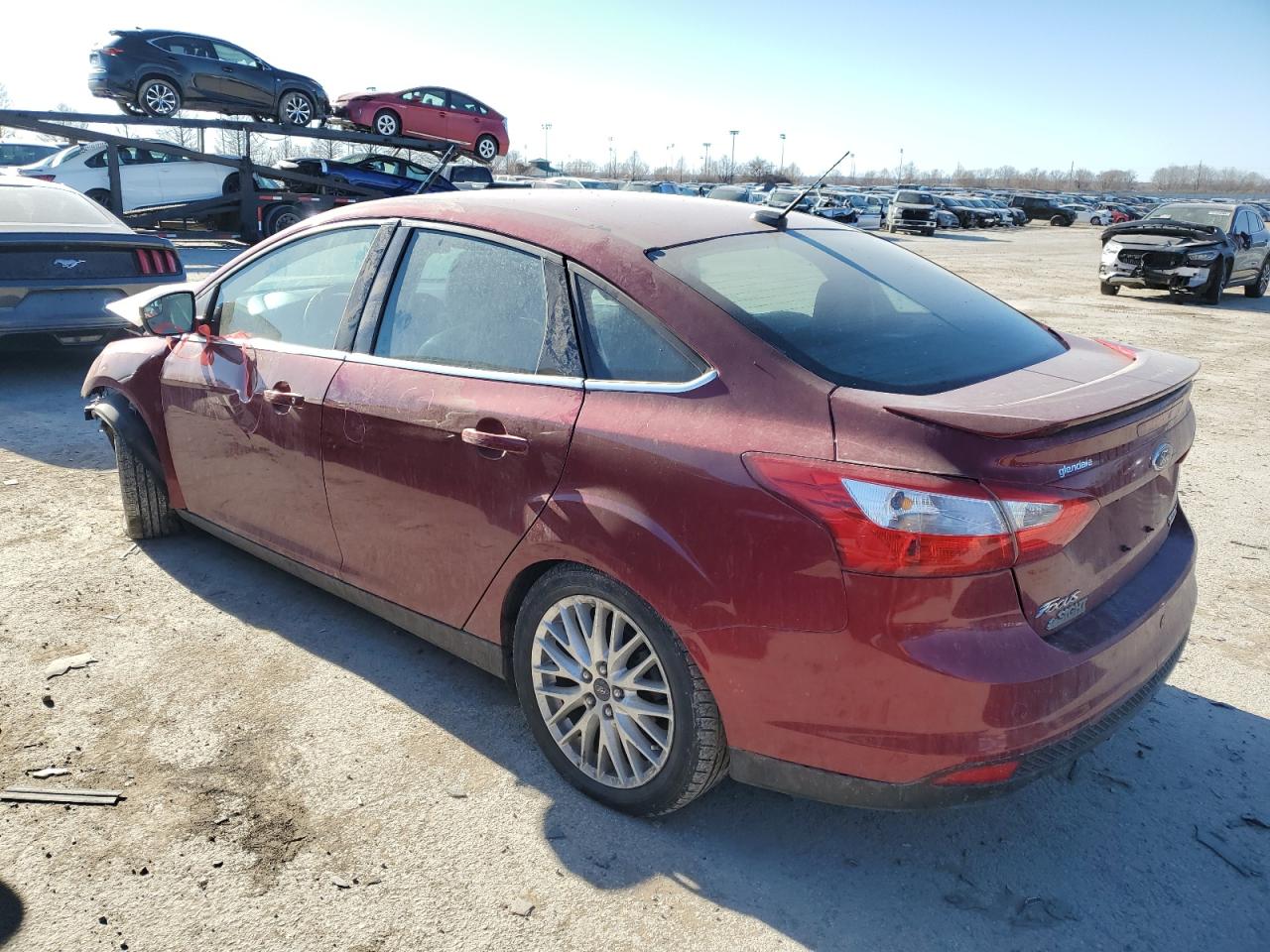 2014 Ford Focus Titanium vin: 1FADP3J29EL184154