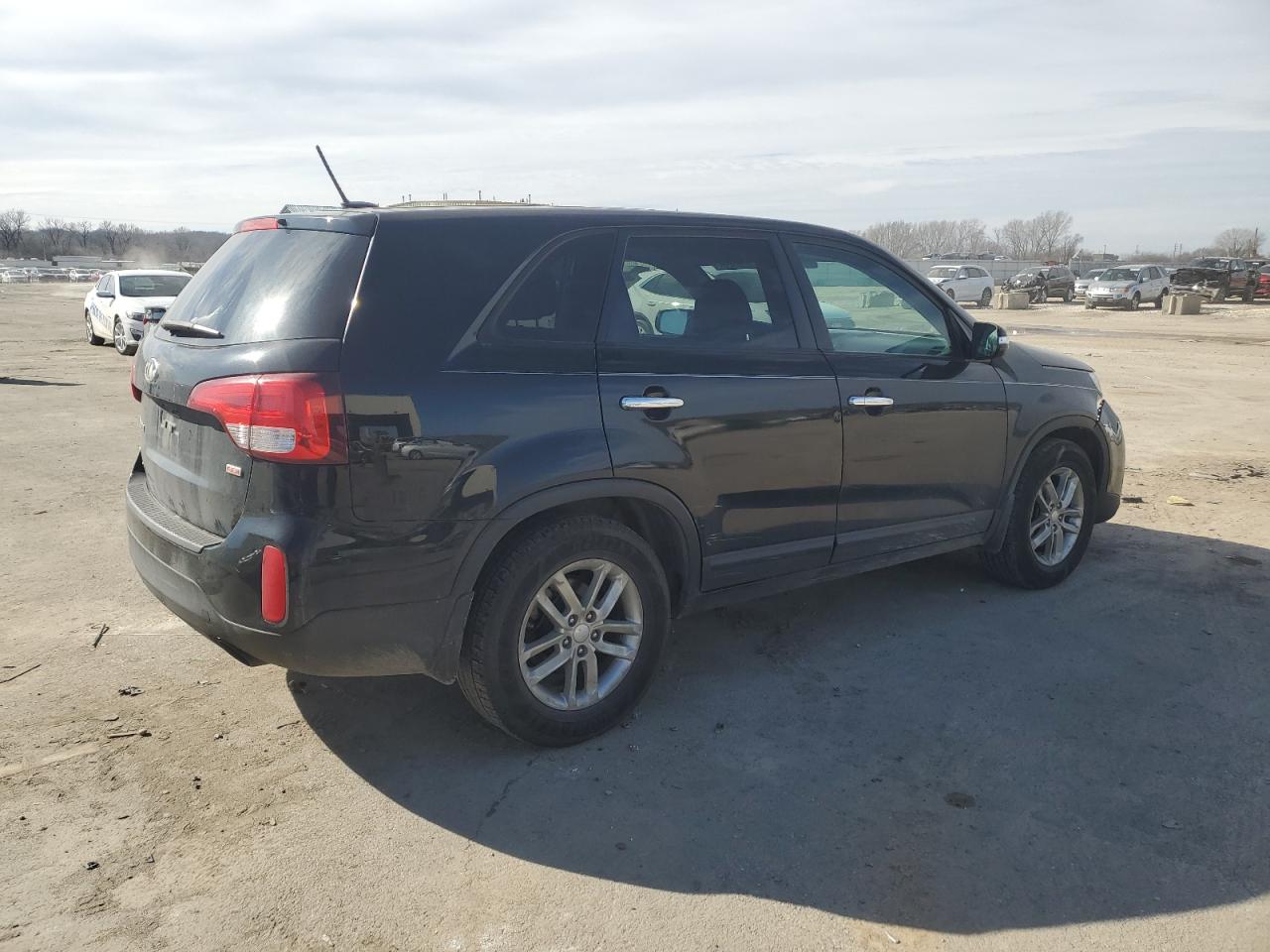 2014 Kia Sorento Lx vin: 5XYKT3A68EG522428