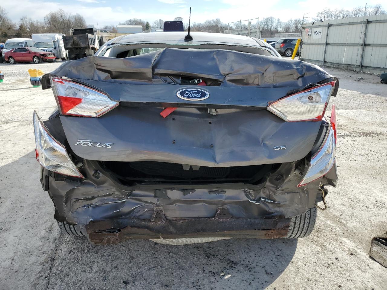 1FAHP3F2XCL242456 2012 Ford Focus Se