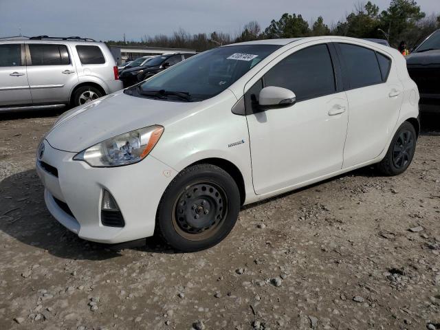 2014 Toyota Prius c 