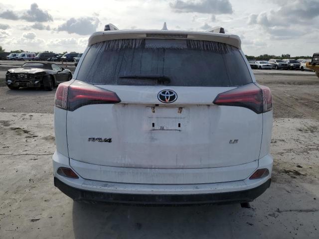 2018 TOYOTA RAV4 LE - JTMZFREV4JJ728916