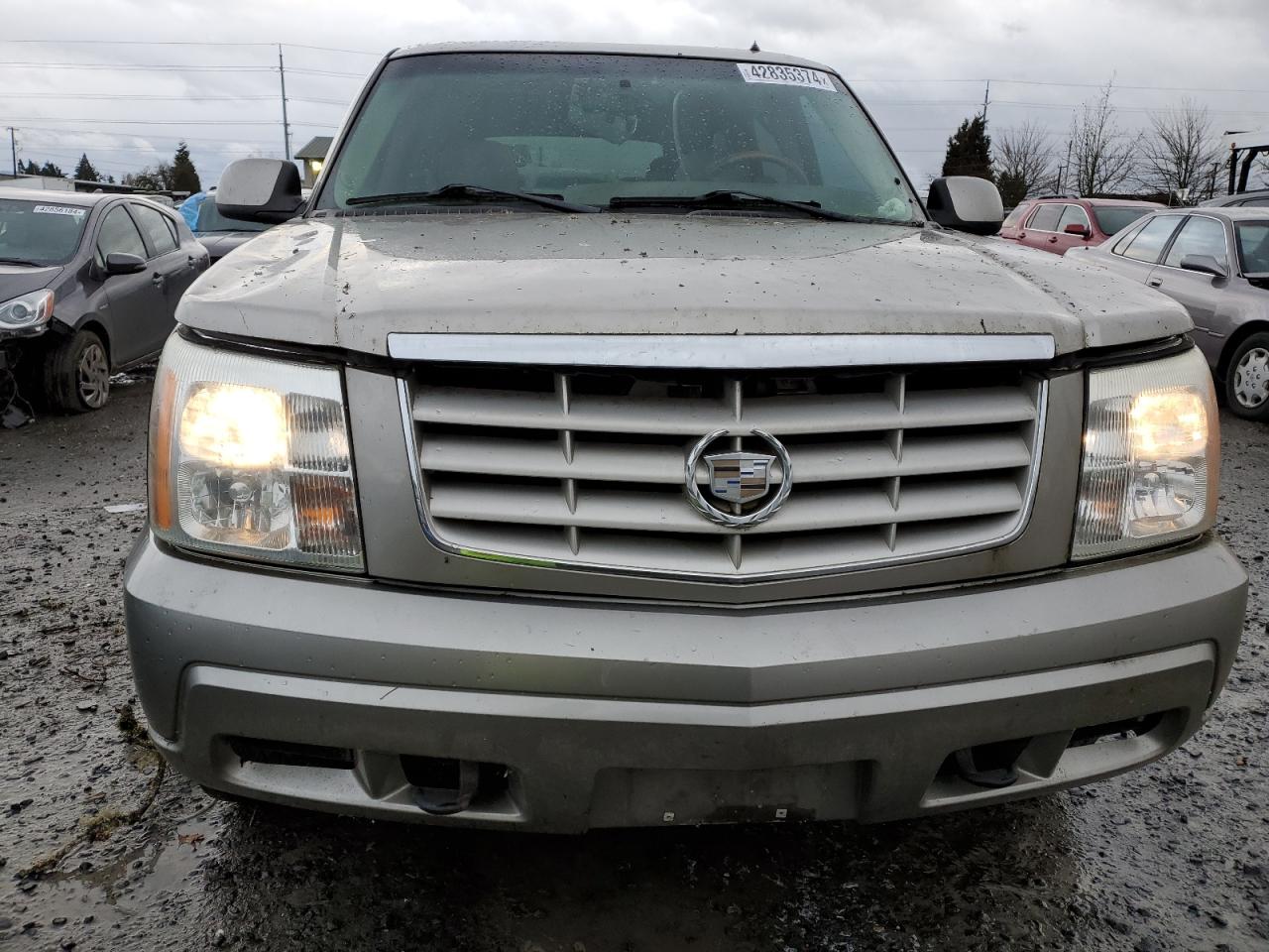 1GYEK63N12R143476 2002 Cadillac Escalade Luxury