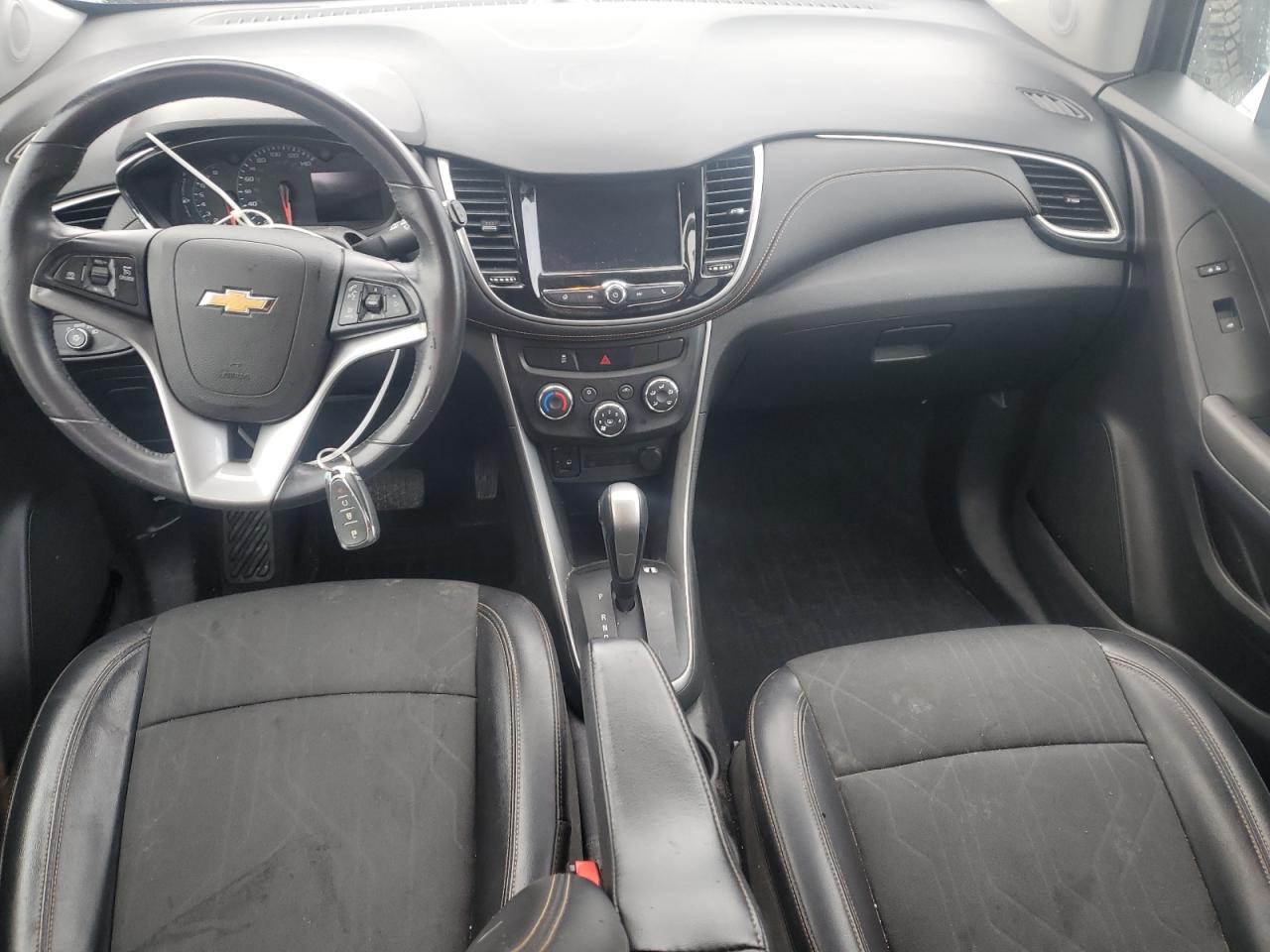 KL7CJPSBXHB260792 CHEVROLET TRAX 2017