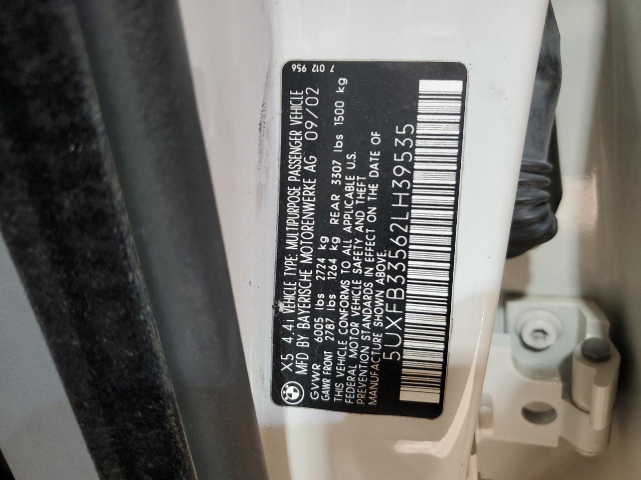 5UXFB33562LH39535 2002 BMW X5 4.4I