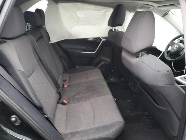 2019 TOYOTA RAV4 XLE 2T3RWRFV7KW028664