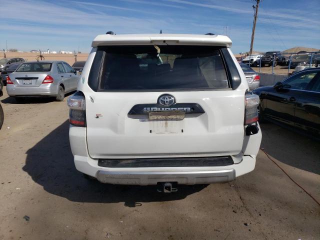 2018 TOYOTA 4RUNNER SR JTEBU5JR7J5579690