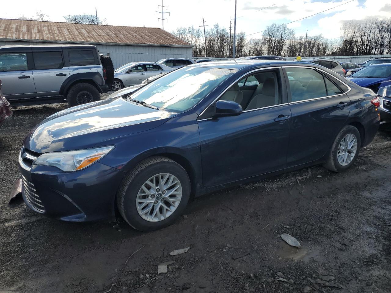 4T1BF1FK1HU675653 TOYOTA CAMRY 2017