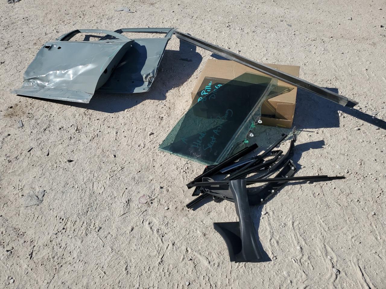 2T3W1RFV1MW133124 2021 Toyota Rav4 Xle