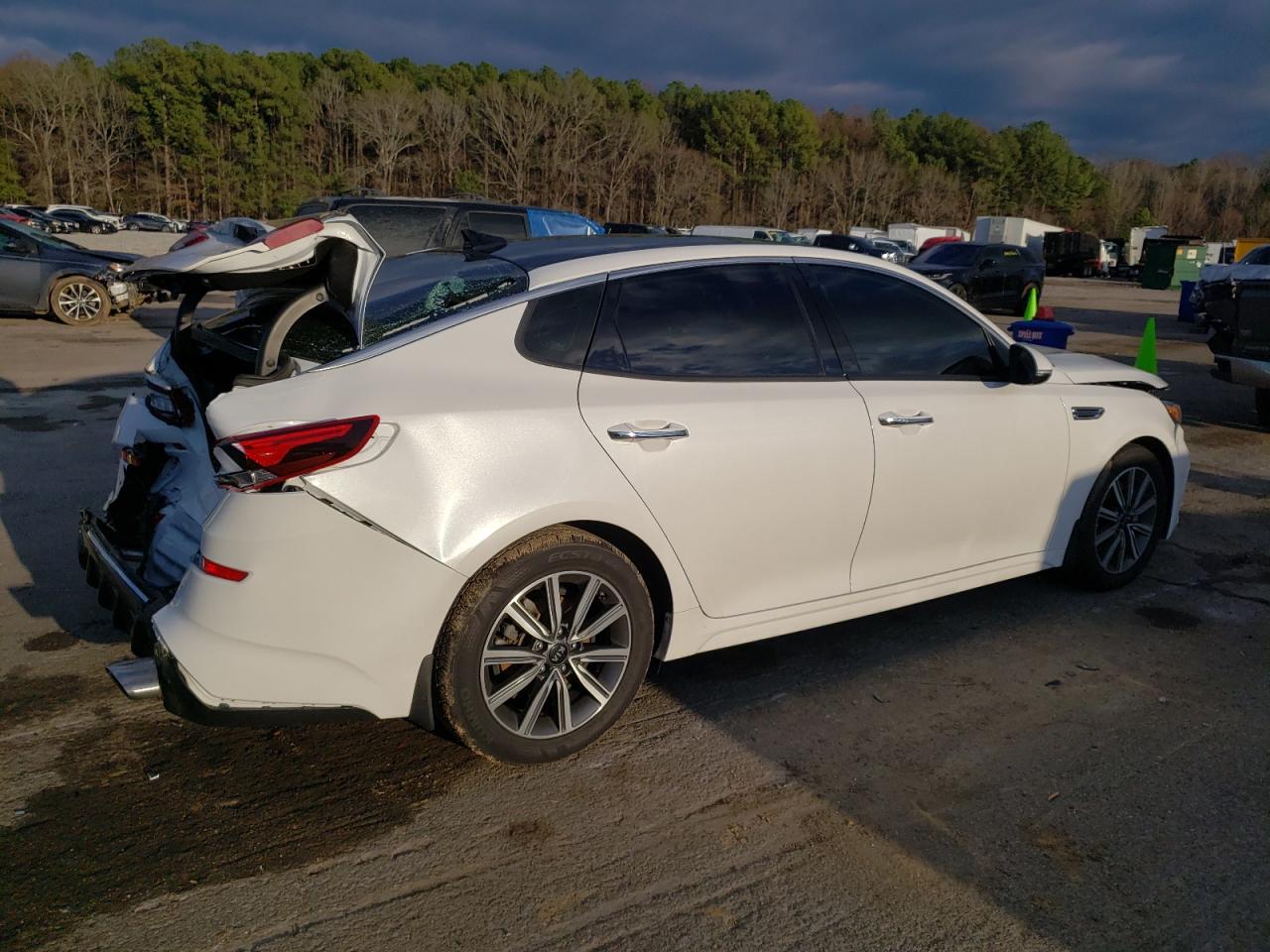 2019 Kia Optima Ex vin: 5XXGU4L17KG337295