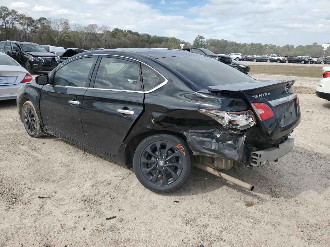 3N1AB7AP3JY234825 NISSAN SENTRA 2018
