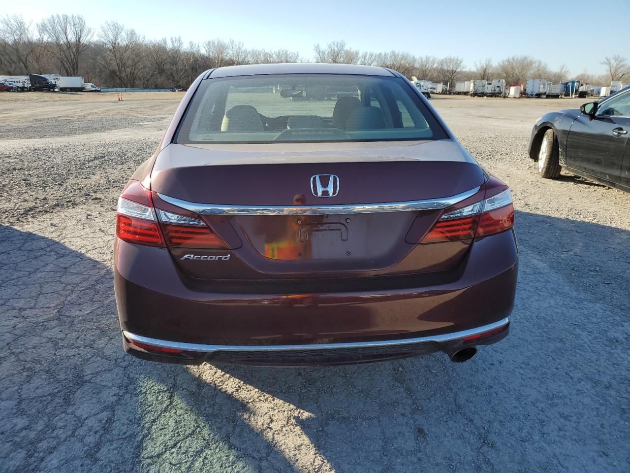 1HGCR2F35HA202758 HONDA ACCORD 2017
