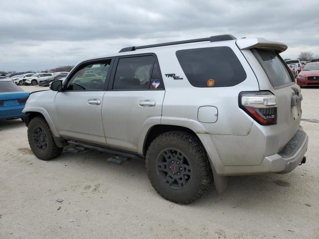 2019 TOYOTA 4RUNNER SR JTEBU5JR3K5692098