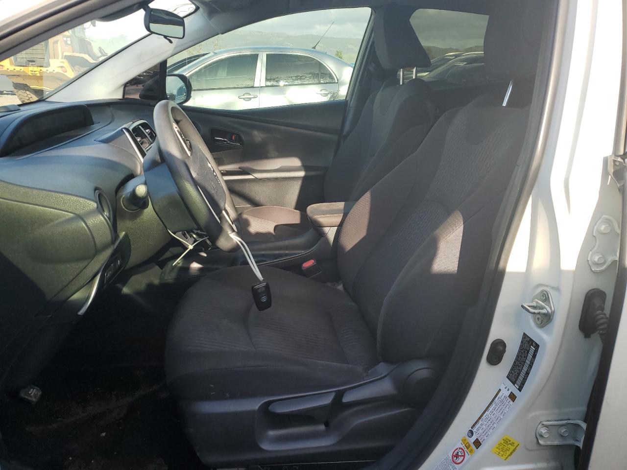 JTDKBRFU0J3066744 TOYOTA PRIUS 2018