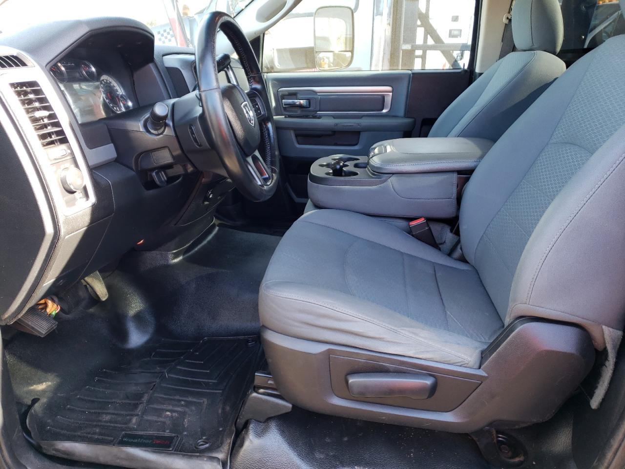 3C7WRNDL4GG177306 2016 Ram 5500