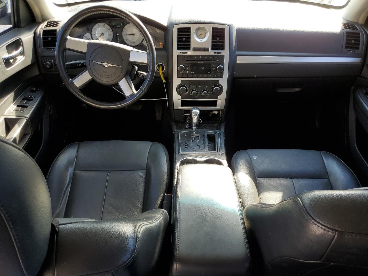 2C3CA5CV3AH201312 2010 Chrysler 300 Touring