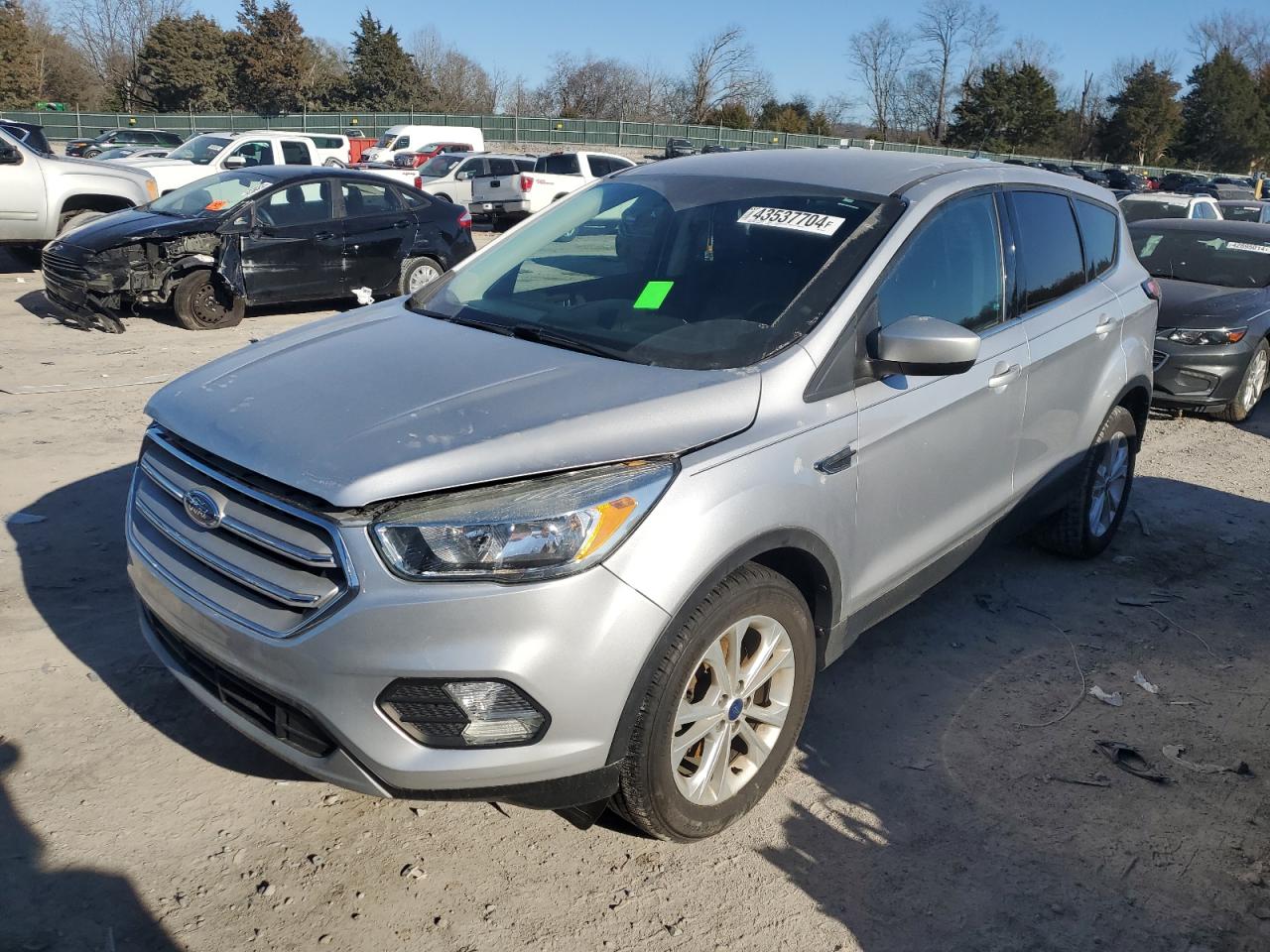 1FMCU0GD7HUD18773 FORD ESCAPE 2017