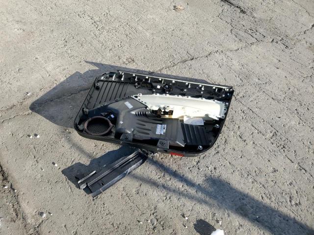 2015 VOLKSWAGEN PASSAT S 1VWAT7A35FC118384