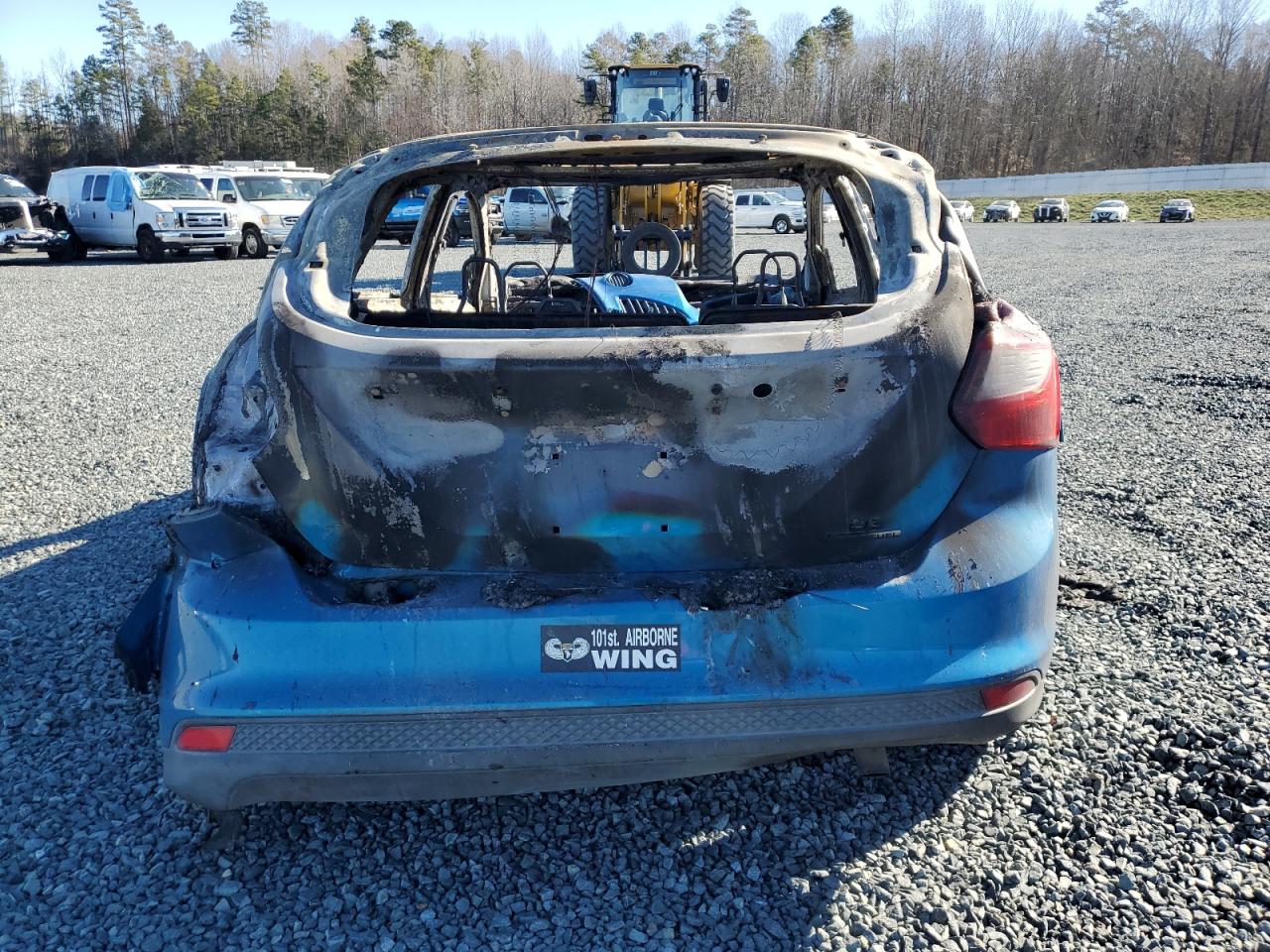 1FADP3K26EL436036 2014 Ford Focus Se