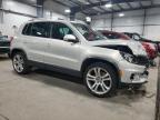 VOLKSWAGEN TIGUAN S photo