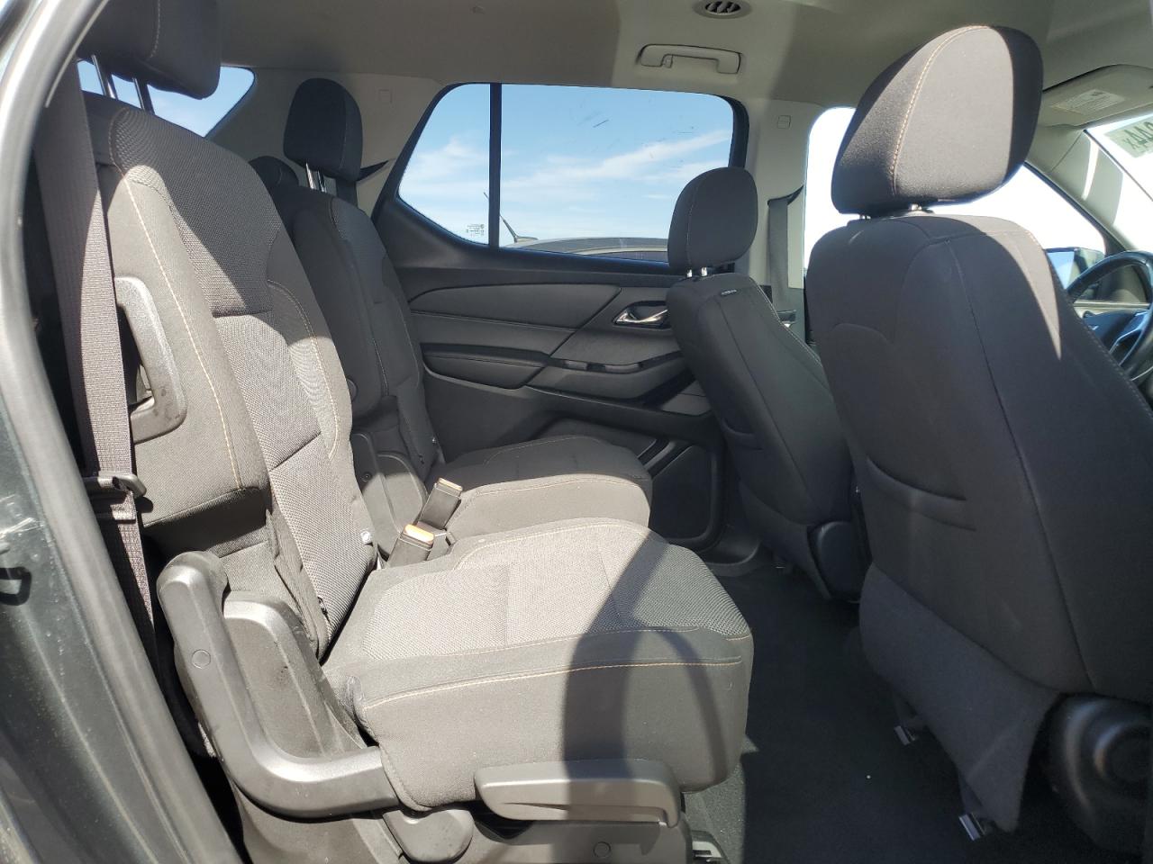 VIN: 1GNERGKW4KJ294089 2019 CHEVROLET TRAVERSE