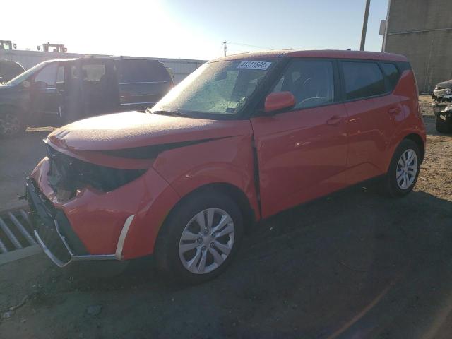  KIA SOUL 2023 Красный