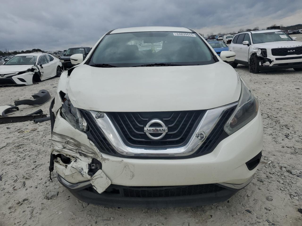 2018 Nissan Murano S vin: 5N1AZ2MH7JN125311