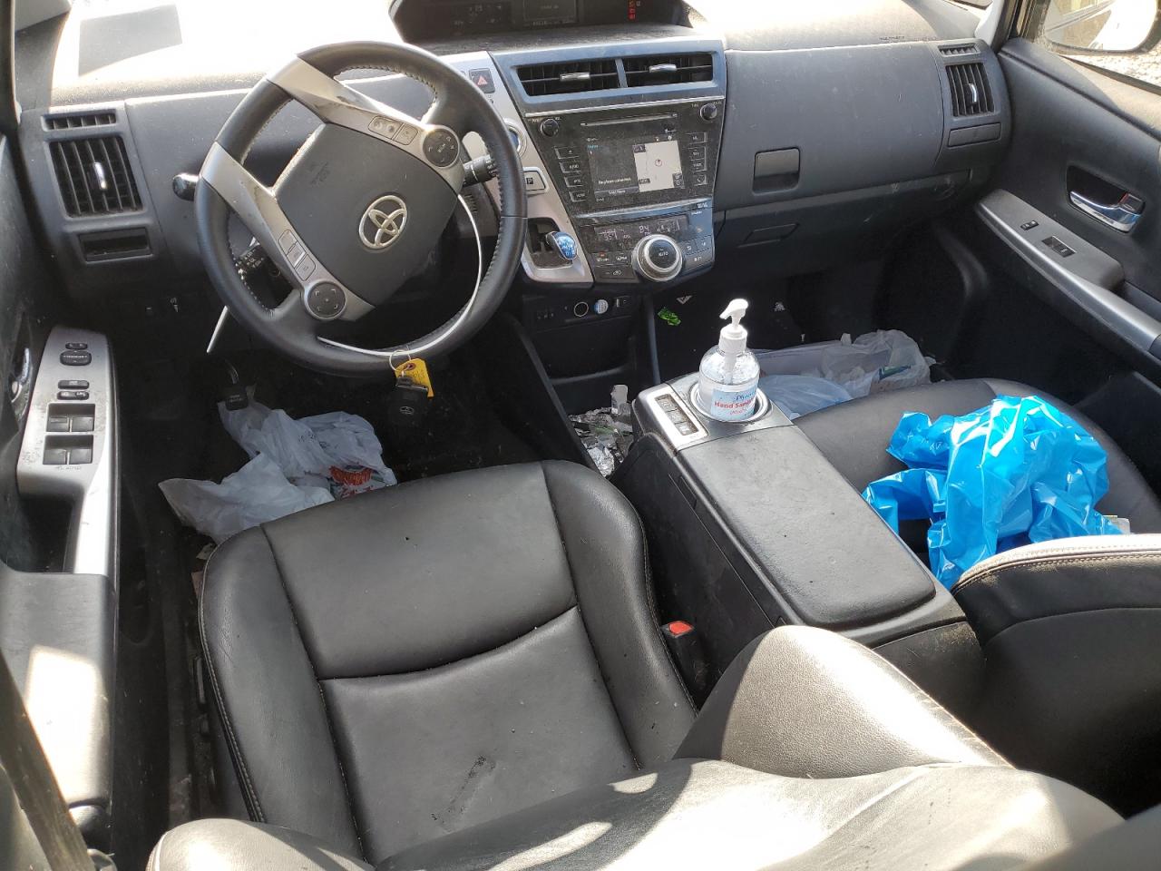 JTDZN3EUXHJ061268 TOYOTA PRIUS 2017