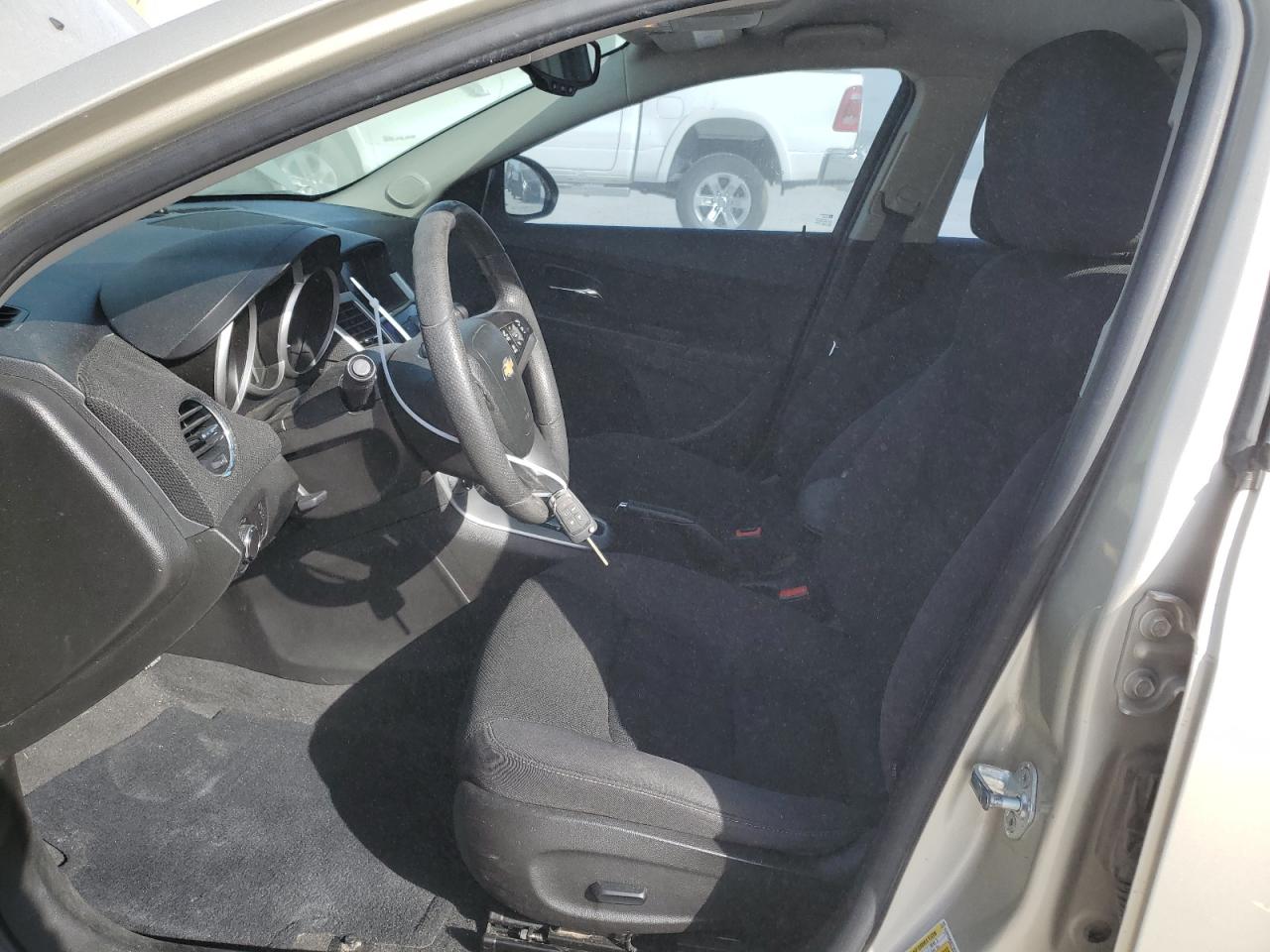 1G1PE5SB4G7187149 CHEVROLET CRUZE 2016