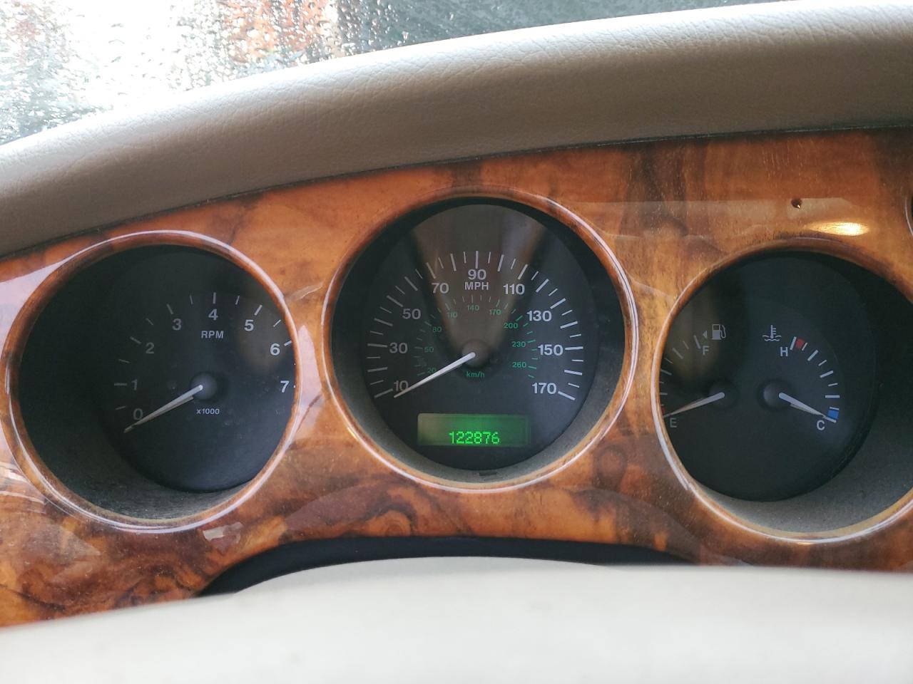 SAJGX2044XC035871 1999 Jaguar Xk8