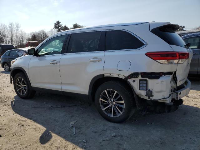 VIN 5TDJZRFH3KS575964 2019 Toyota Highlander, SE no.2