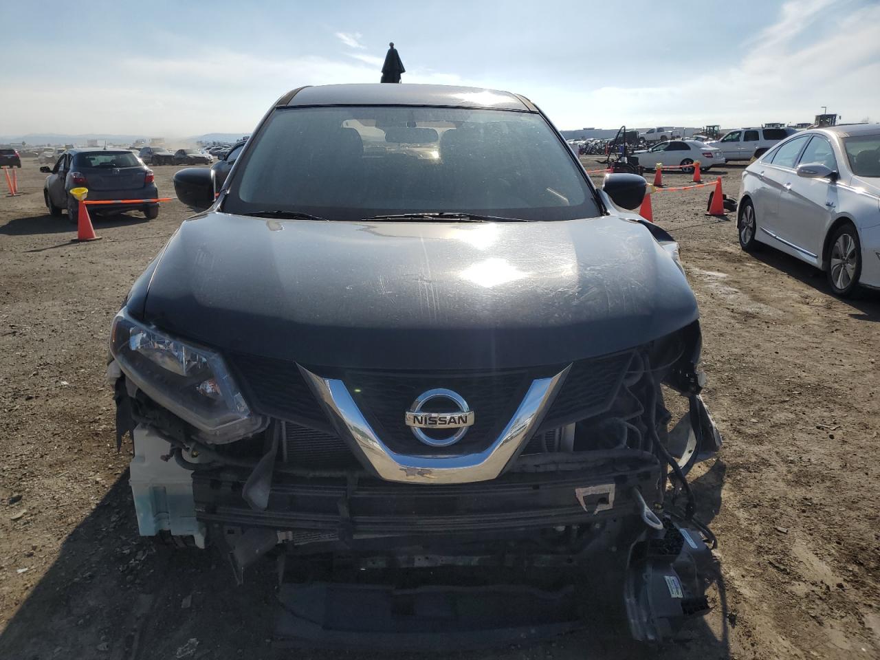 5N1AT2MT8GC810492 2016 Nissan Rogue S