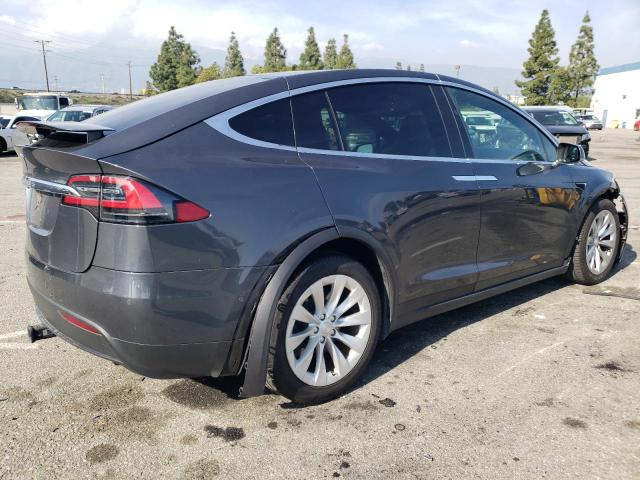 5YJXCBE29HF074137 2017 TESLA MODEL X-2