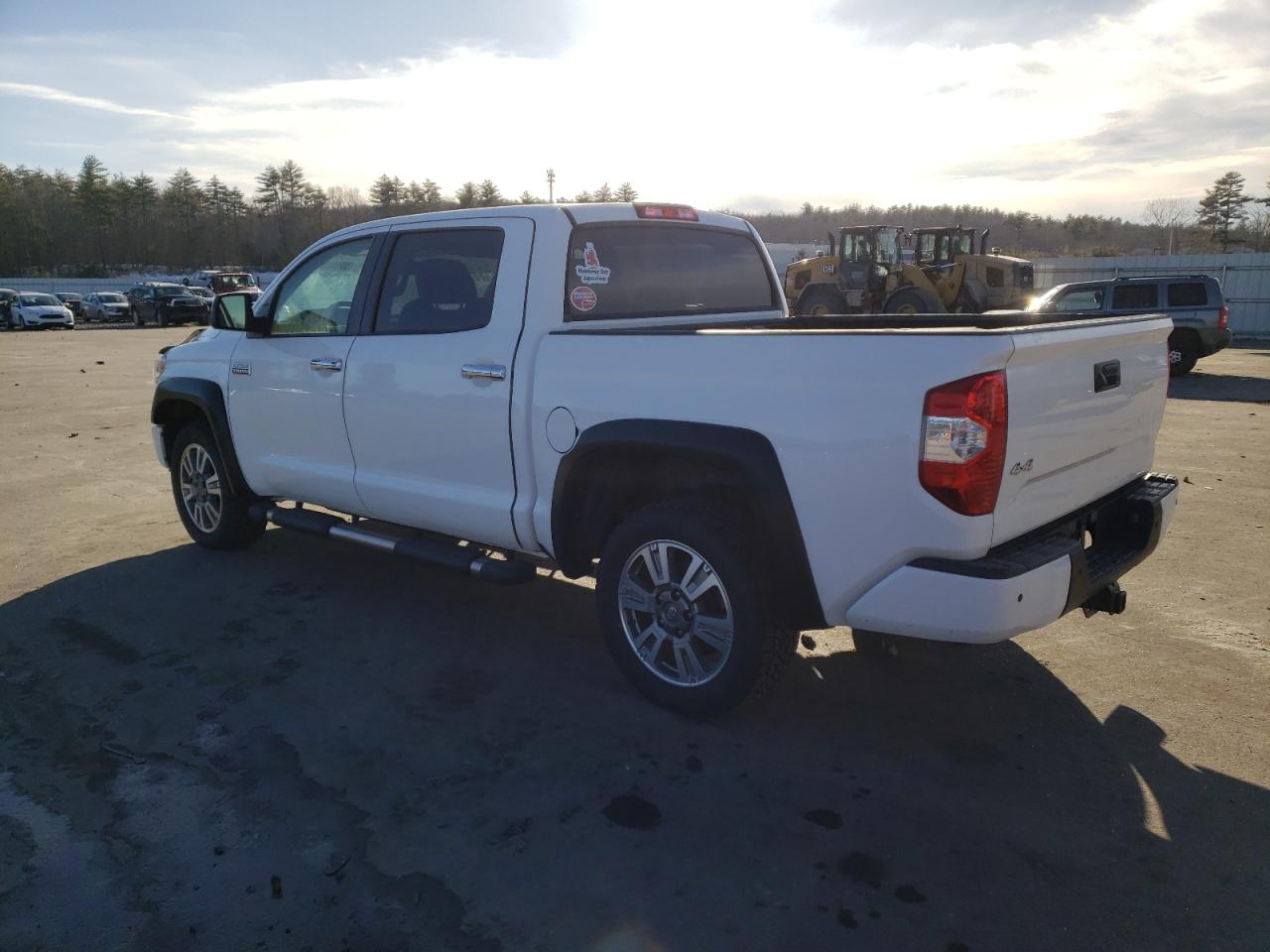 5TFAY5F16HX627122 TOYOTA TUNDRA 2017