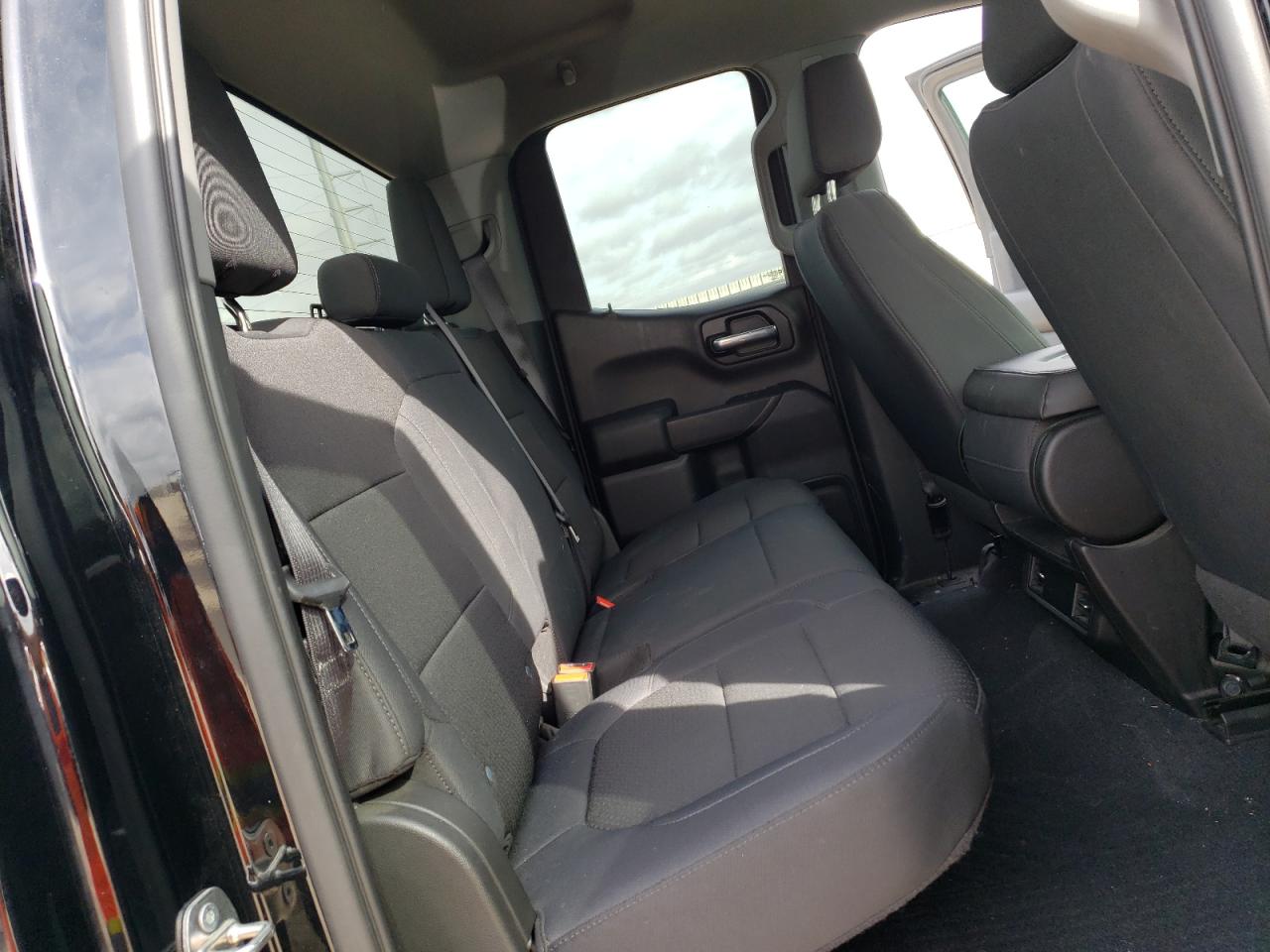 1GCRYCEF6LZ158048 CHEVROLET ALL Models 2020