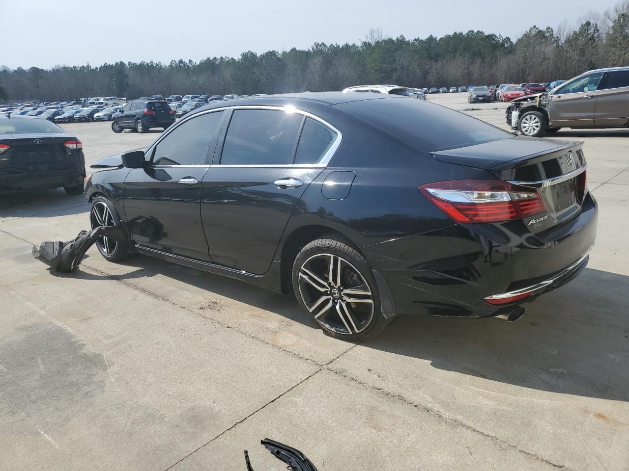 1HGCR2F6XHA007412 HONDA ACCORD 2017