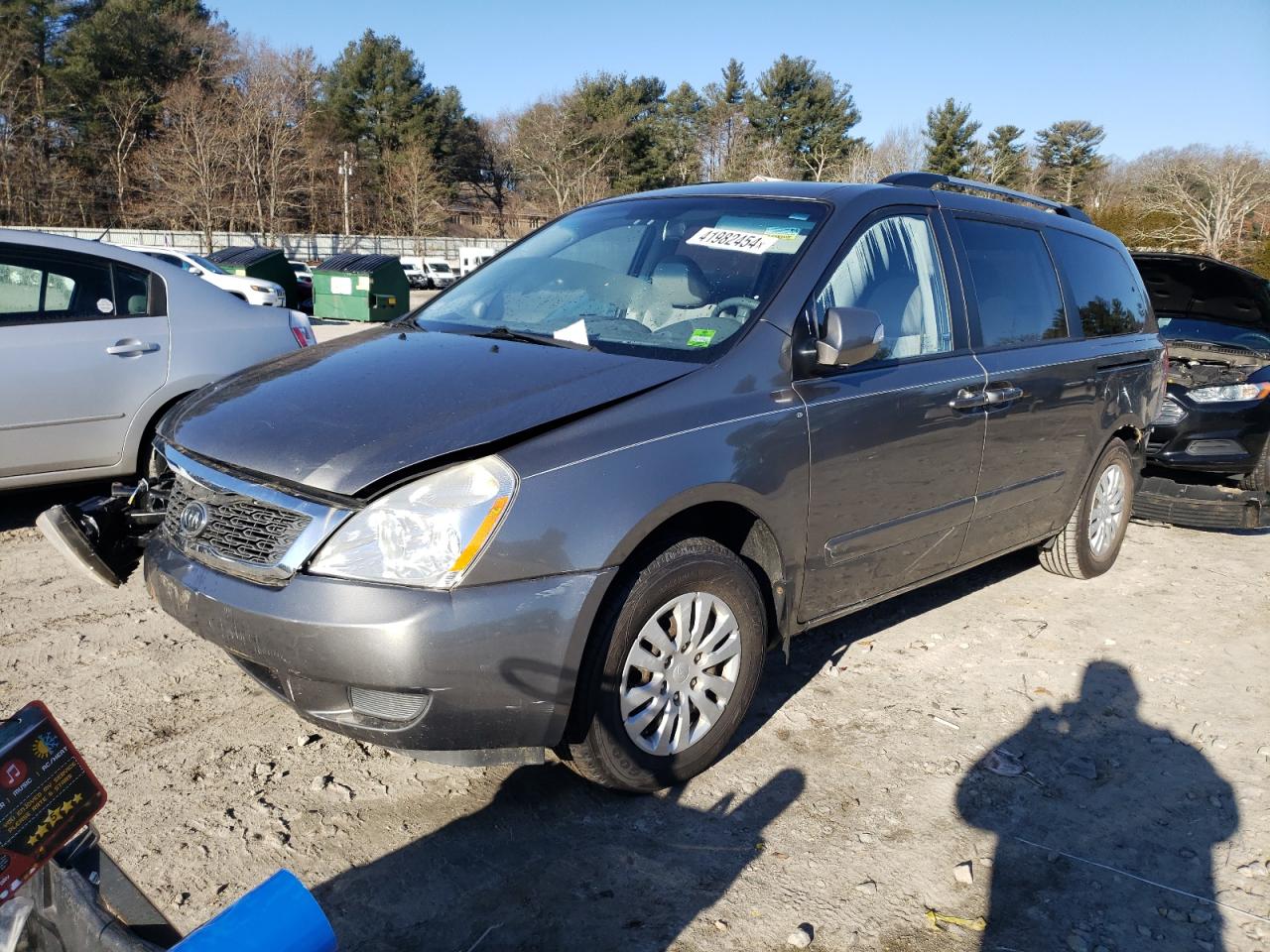 KNDMG4C75B6384516 2011 Kia Sedona Lx KNDMG4C75B6384516 2011 Kia Sedona Lx
