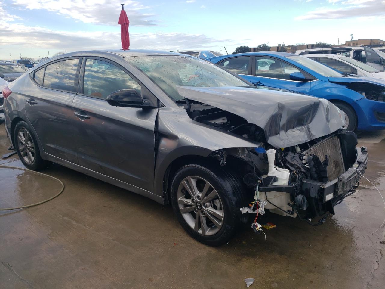 2018 Hyundai Elantra Sel vin: 5NPD84LF3JH270880