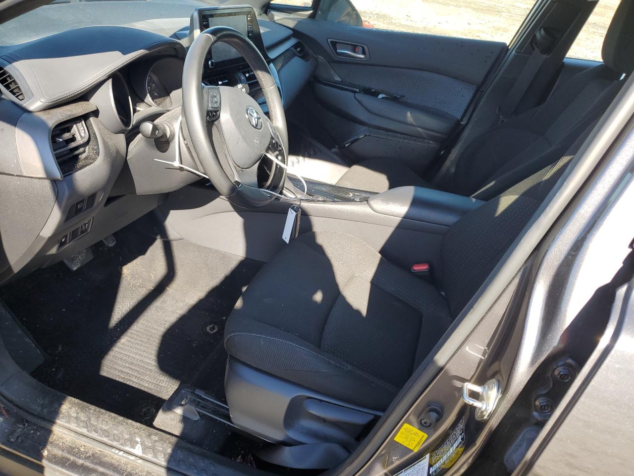 JTNKHMBX9K1021912 TOYOTA C-HR 2019