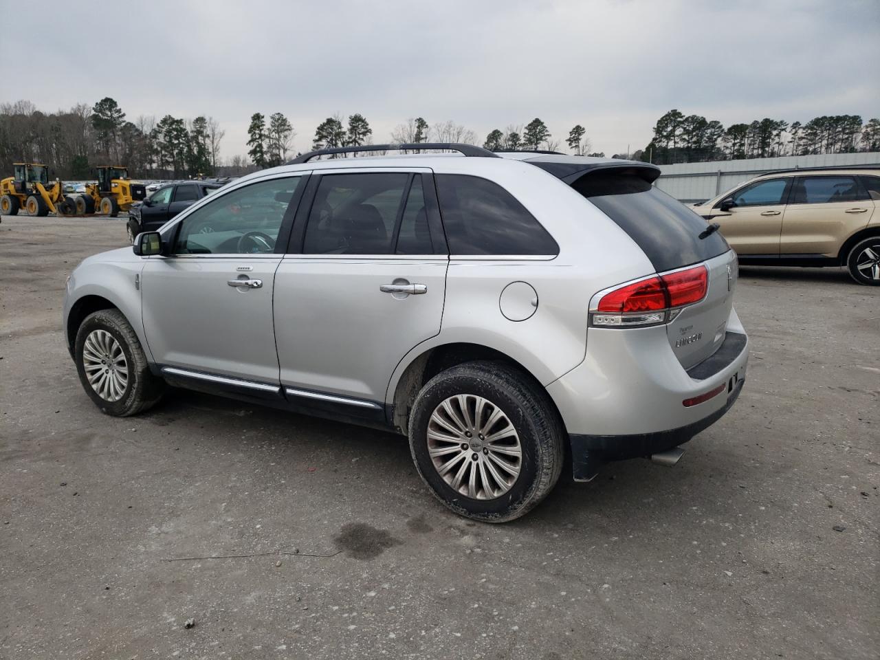 2LMDJ6JK9CBL16484 2012 Lincoln Mkx