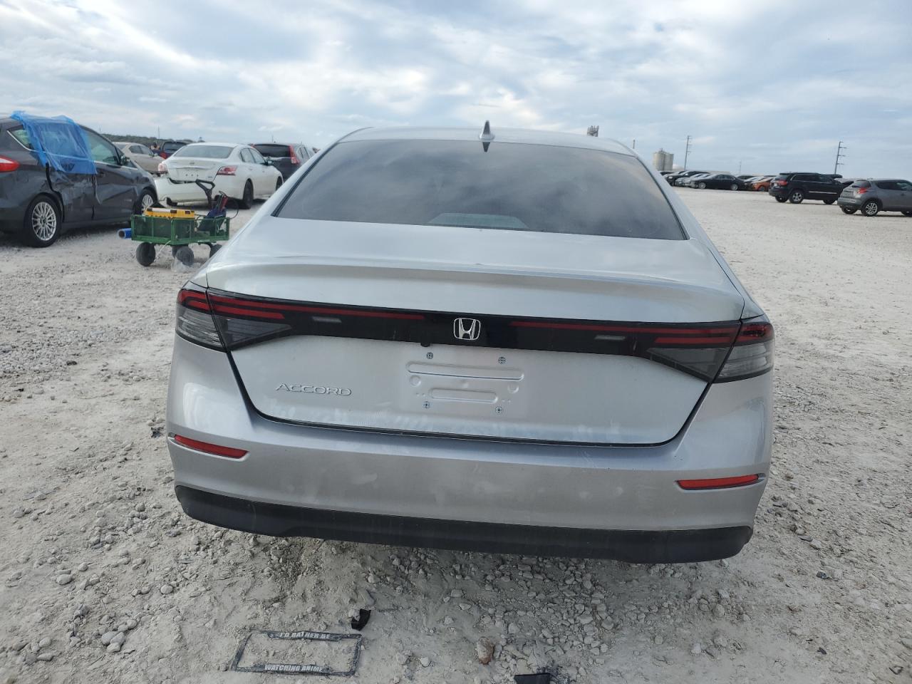 1HGCY1F35RA008617 HONDA ACCORD 2024