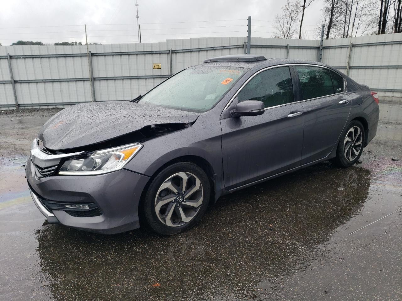 1HGCR2F78HA144700 2017 Honda Accord Ex